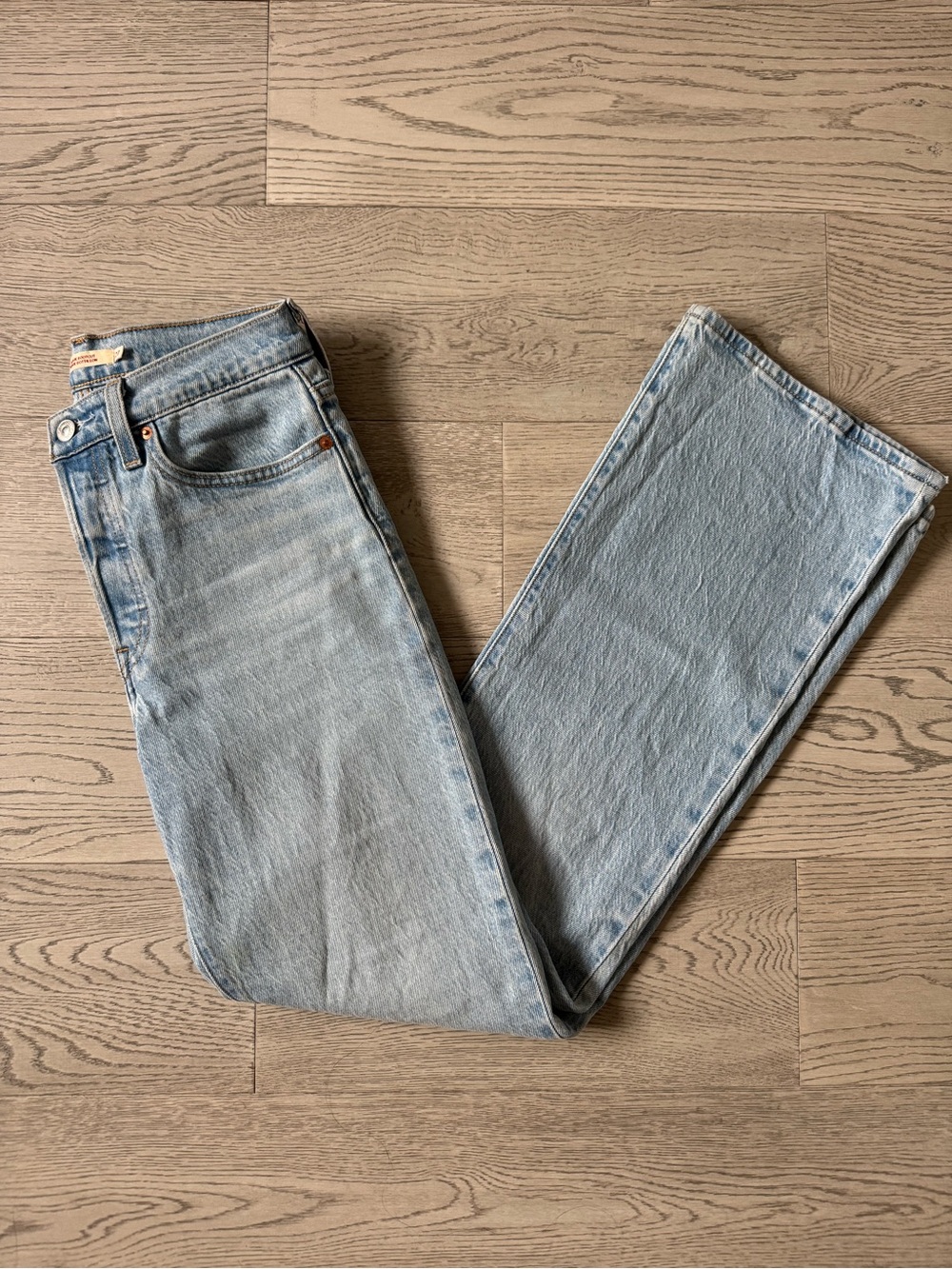 Levi's Light Blue Straight Leg Women's Jeans